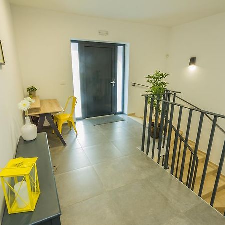 Villa Manus - Boutique Apartments لوفغان المظهر الخارجي الصورة