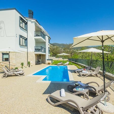 Villa Manus - Boutique Apartments لوفغان المظهر الخارجي الصورة