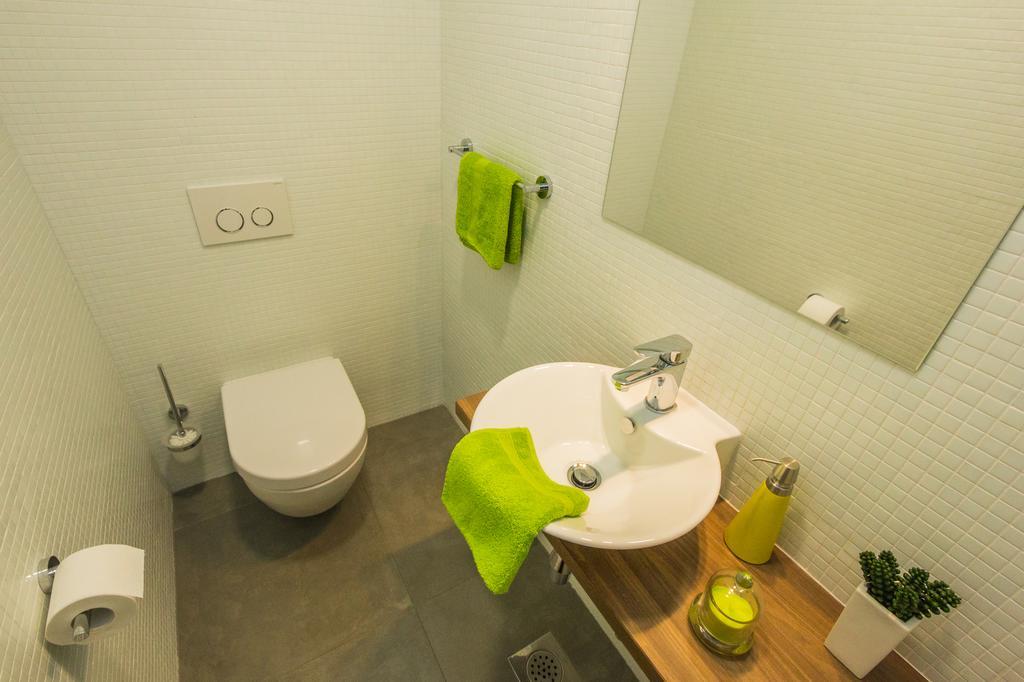 Villa Manus - Boutique Apartments لوفغان المظهر الخارجي الصورة