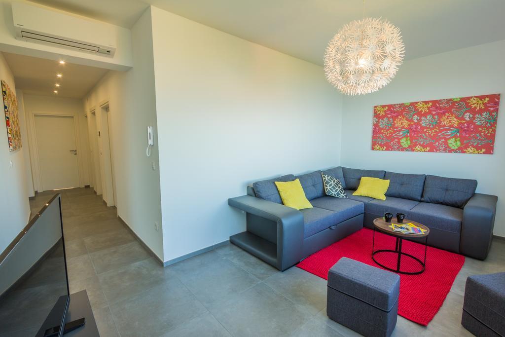 Villa Manus - Boutique Apartments لوفغان المظهر الخارجي الصورة